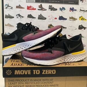 ***SOLD Nike Odessy React